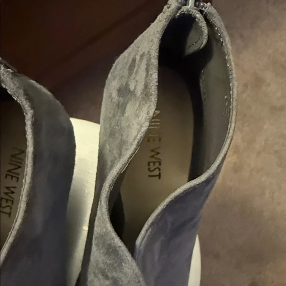 NWOT NINE WEST Women's Peep-Toe Ankle Boots - Picture 2 of 13